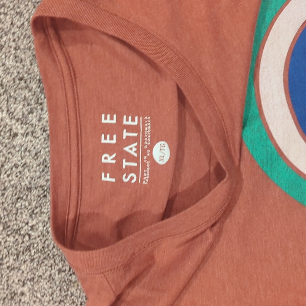 Shirt - Picture 3 of 3